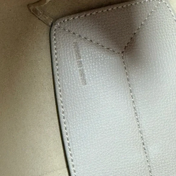 Polene Cyme Tote Textured Taupe - Picture 5 of 9